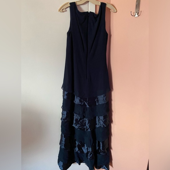 NWOT Women’s Formal Dress - Picture 2 of 8